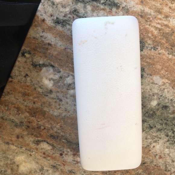 Women’s Versace sunglasses - Picture 5 of 9